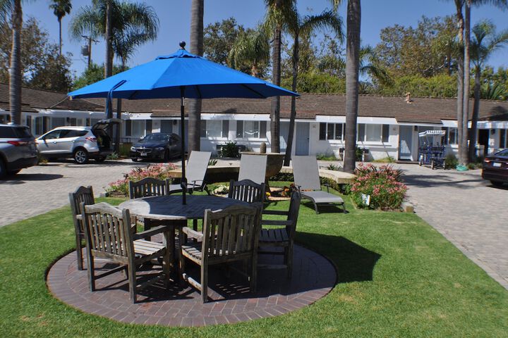 Hotel Exterior 112 of 112