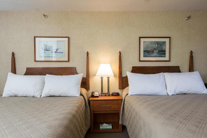 Double Deluxe 2 Queen Beds