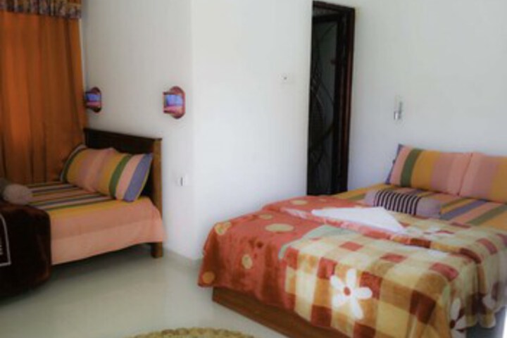 Room 16 of 21
