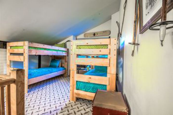 Room 56 of 155