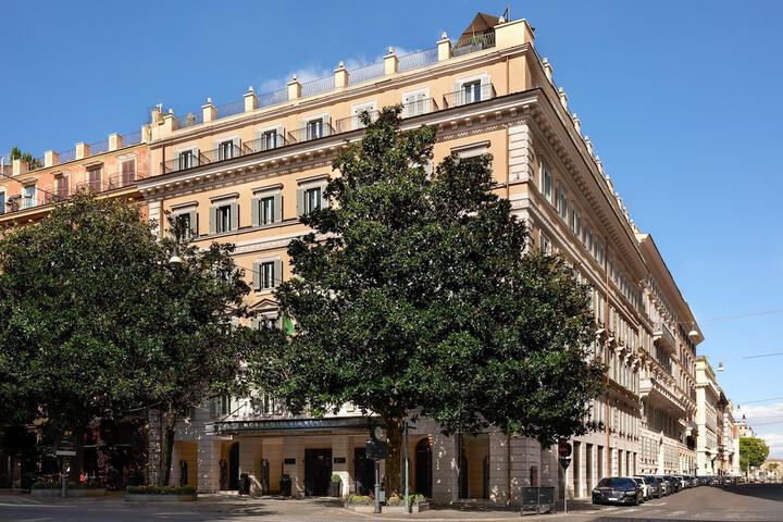 Hotel 48 of 49