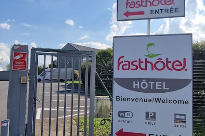 Hotel 69 of 81