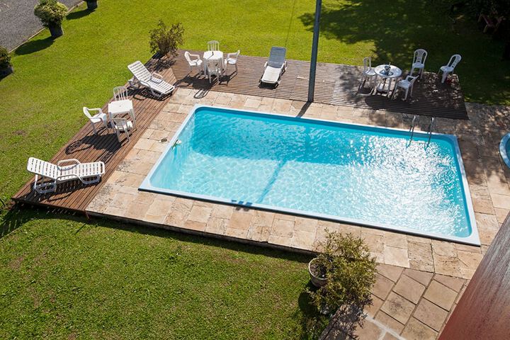 Hotel Pool
