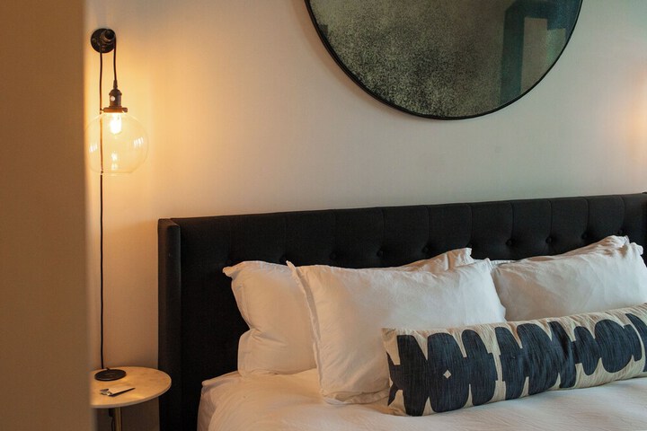 Room 58 of 159