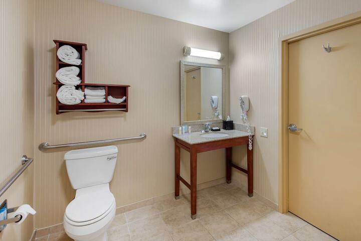 Room 41 of 54
