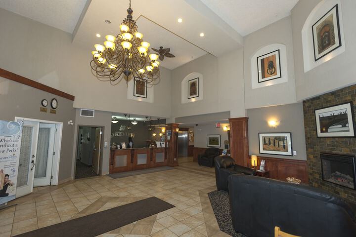 Guest Lobby