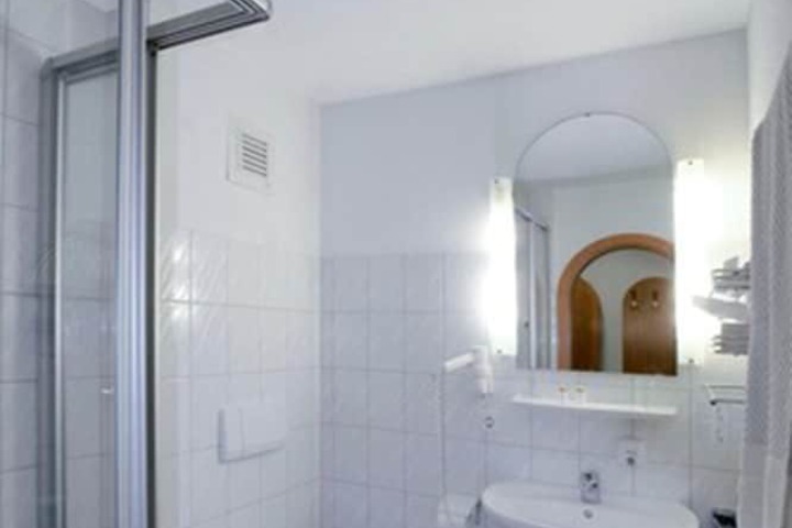 Bath Interior