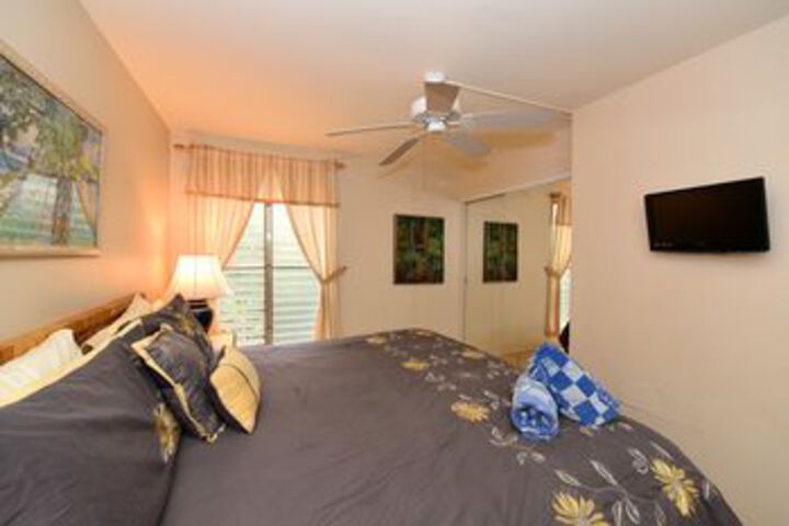Room 17 of 39