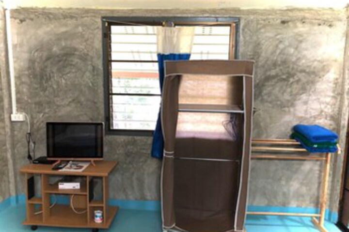 Room 5 of 26
