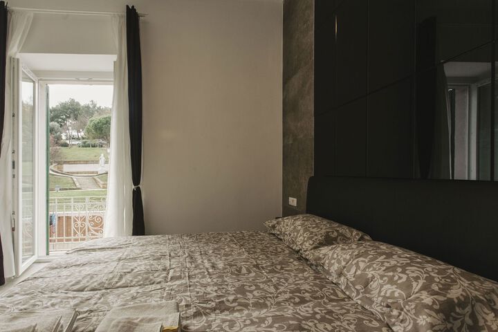 Room 118 of 182