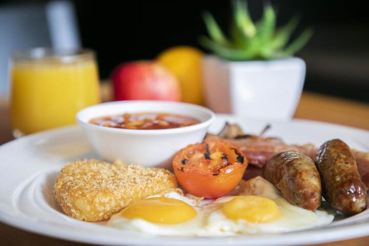 Breakfast/Coffee Service 27 of 76