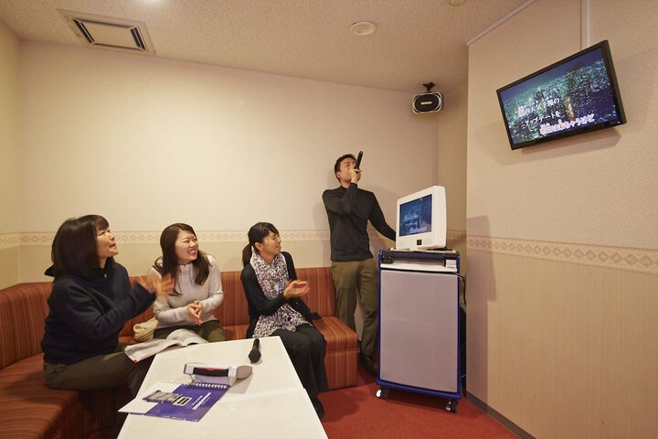 Room 16 of 25