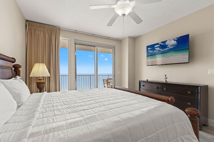 Room 2 of 36