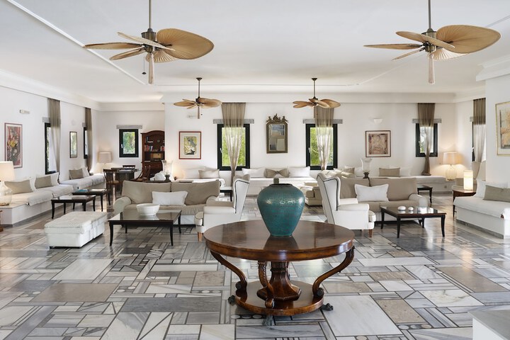 Hotel Interior 2 of 95
