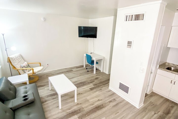 Premier Studio Suite (11 of 26)