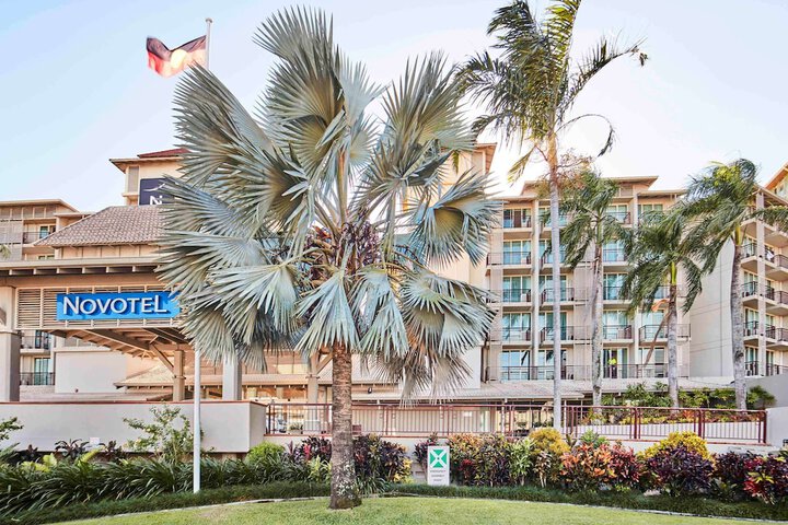 Hotel 100 of 106