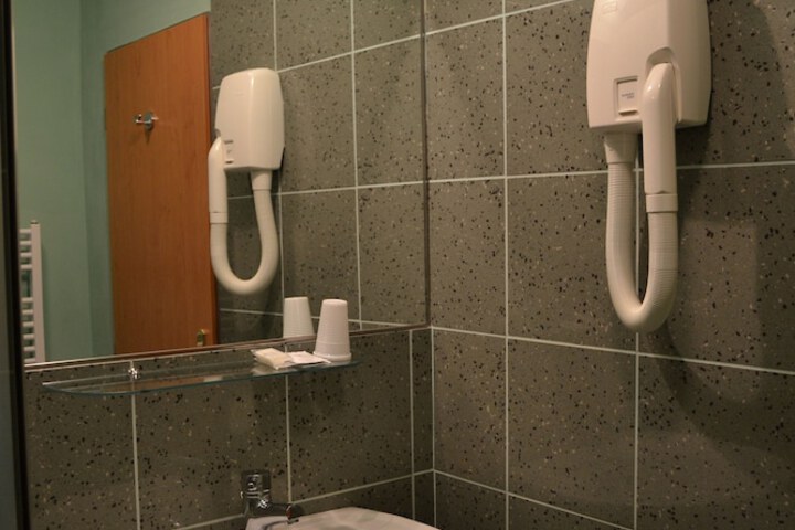 Clean Restrooms