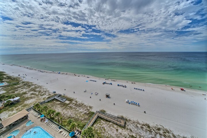 Beach 38 of 41