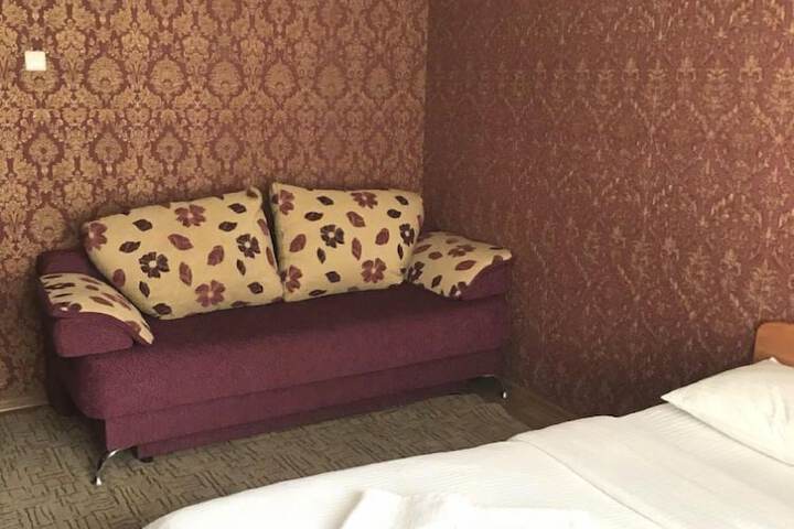 Room 18 of 40