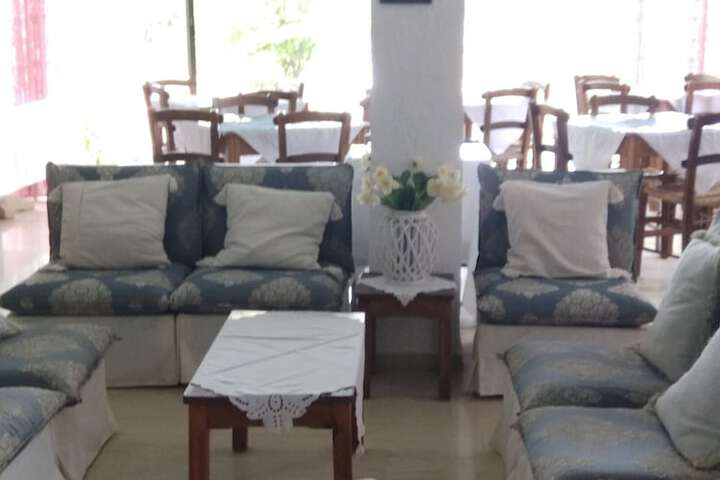 Guest Lobby