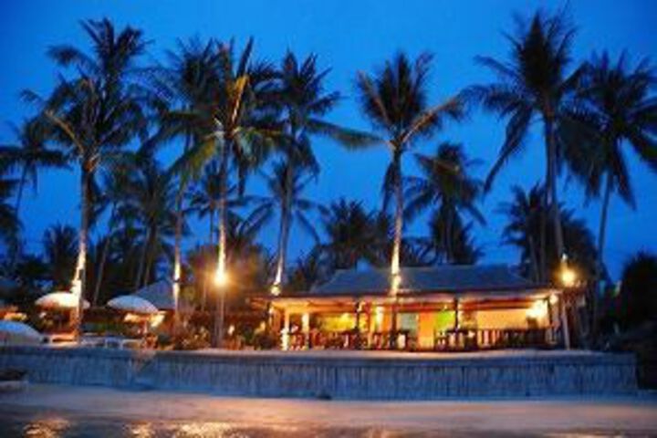 Hotel Exterior 17 of 61