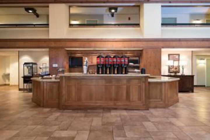 Hotel Lounge