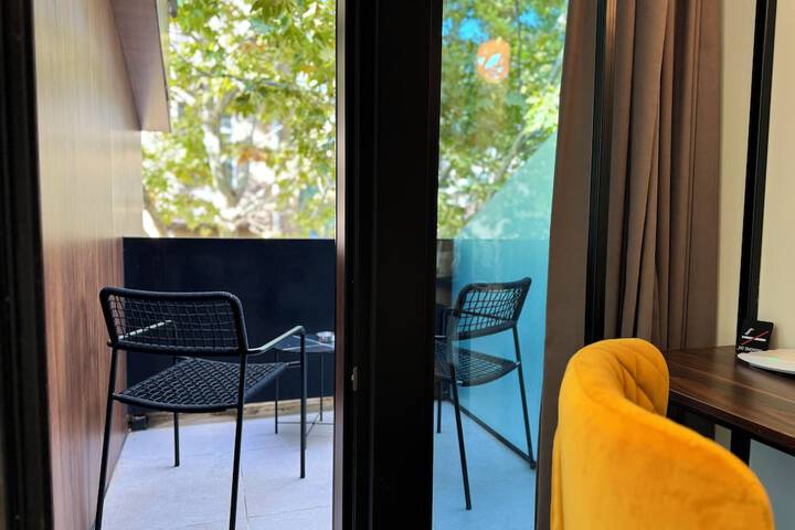 Room 41 of 104