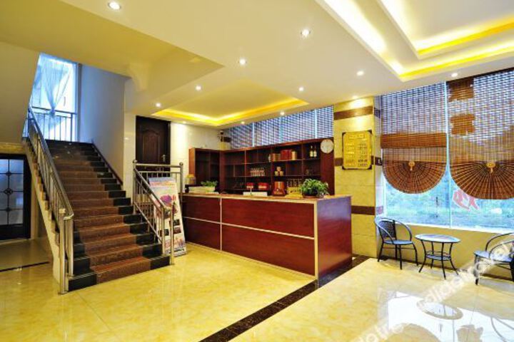 Hotel Interior 17 of 33