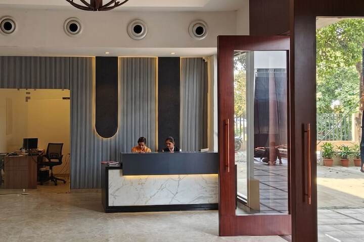 Hotel Interior 3 of 22