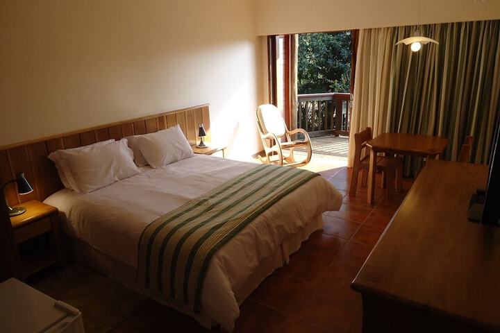 Room 3 of 26