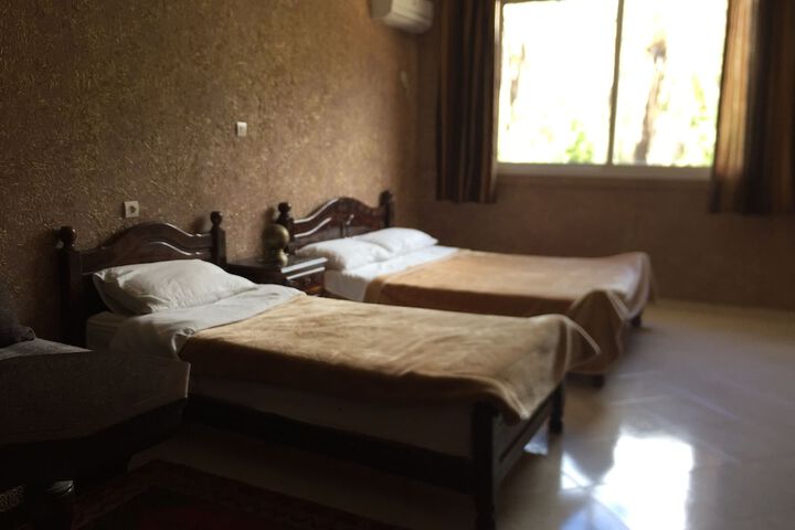 Room 2 of 27