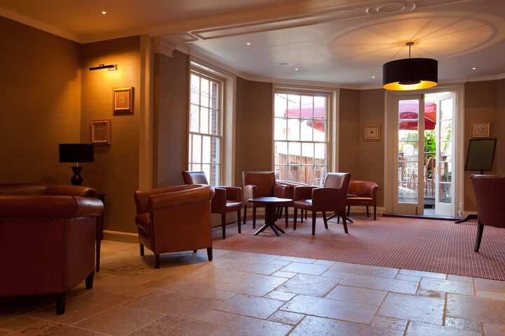 Lobby Entry