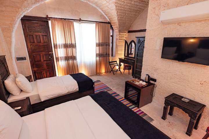 Room 15 of 54
