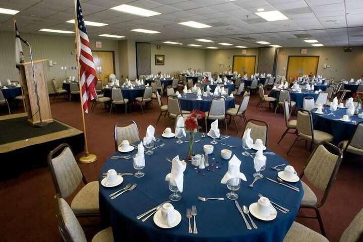 Ballroom/Hall 30 of 35