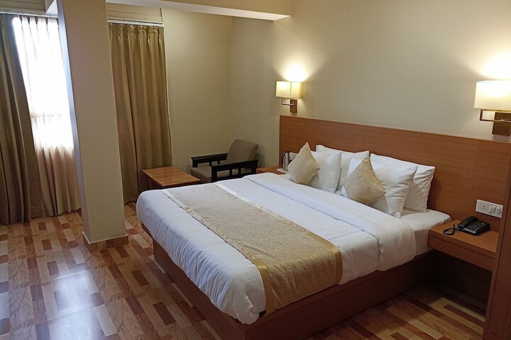 Room 8 of 26