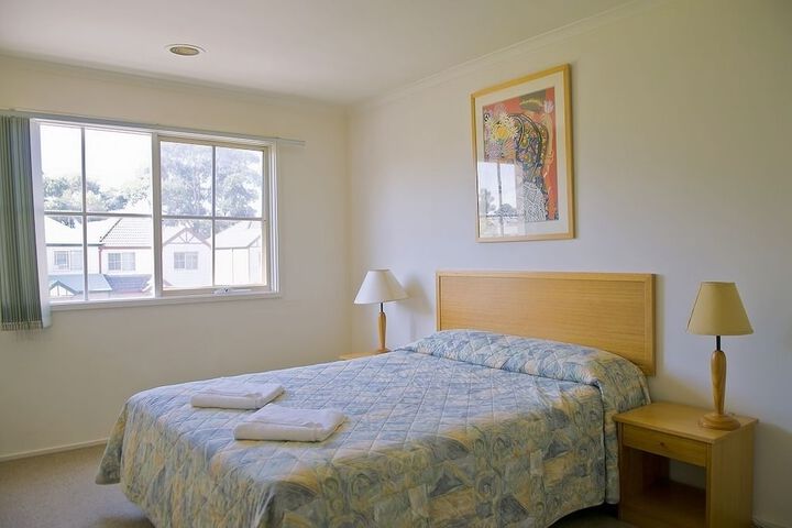 Room 3 of 36