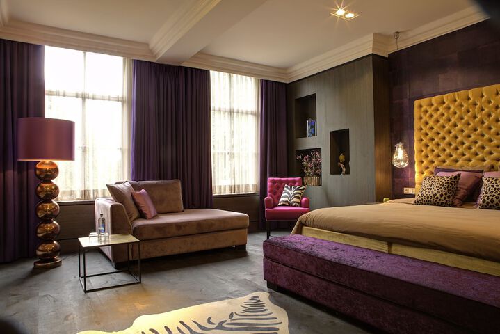 Room 29 of 65