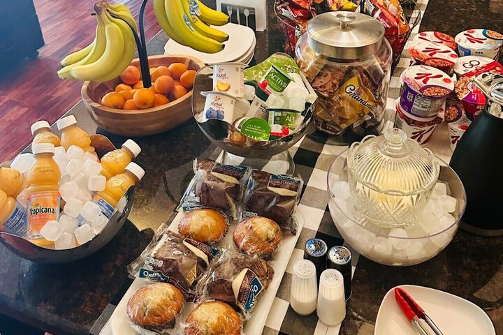 Breakfast/Coffee Service 36 of 47