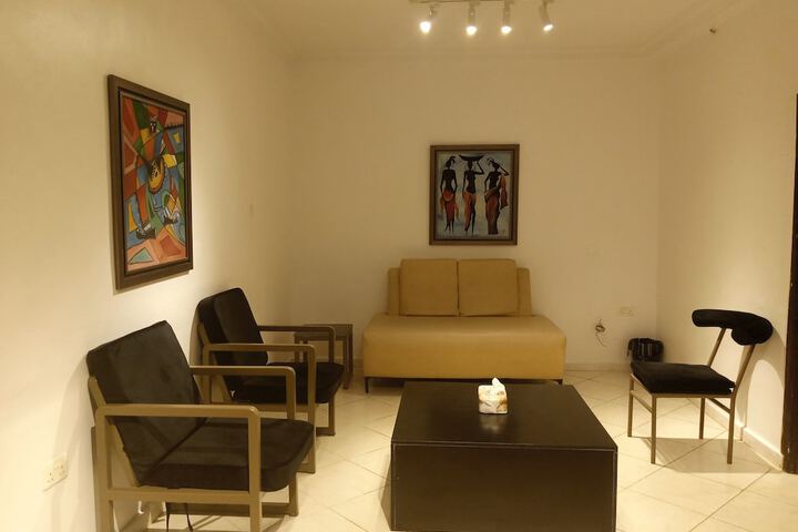 Room 32 of 47