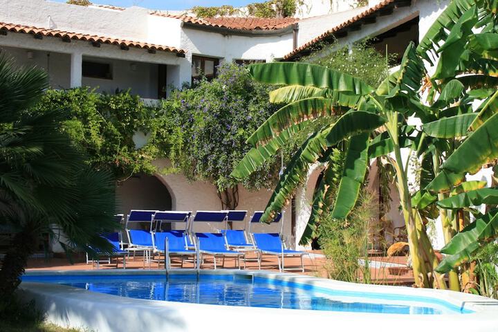 Hotel with Pool