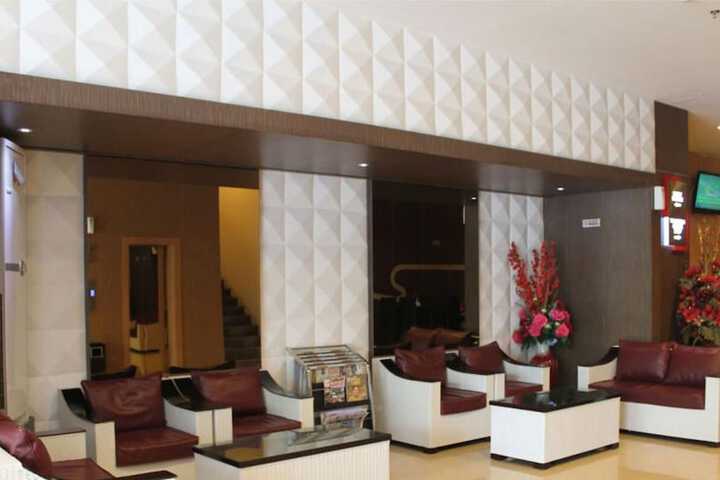 Hotel Interior 4 of 32