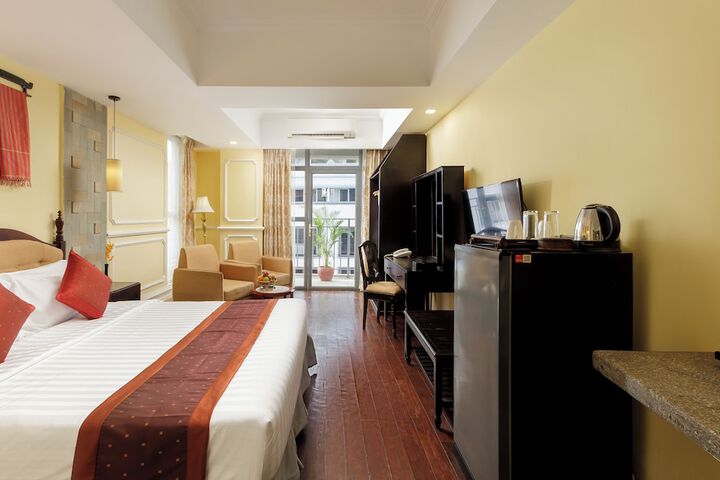 Room 5 of 37