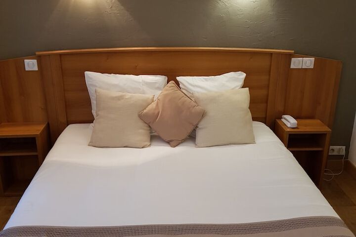 Room 4 of 45