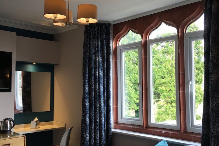 Room 26 of 117