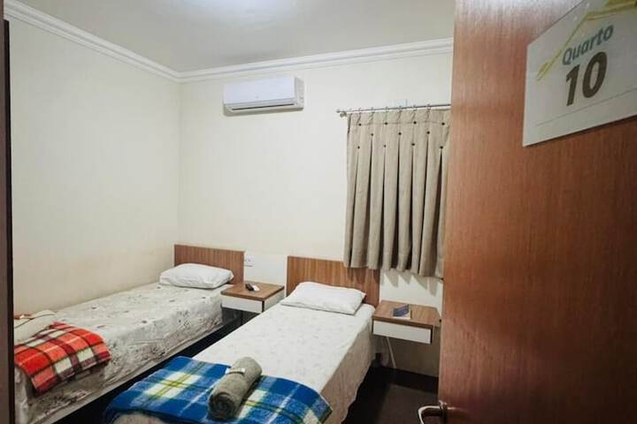 Room 20 of 37