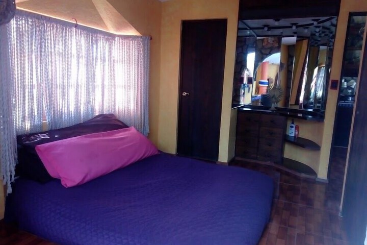 Room 6 of 26