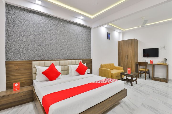 Photo of OYO 18972 Hotel Saineel