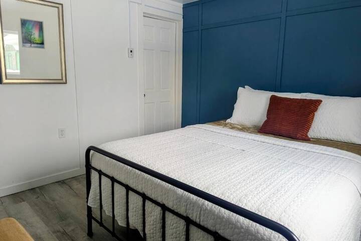 Room 34 of 53