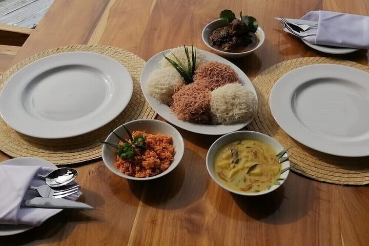 Dining 73 of 117