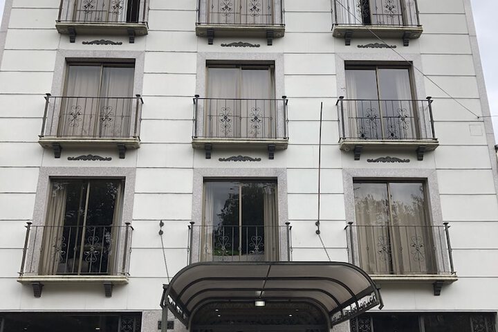 Hotel Castellana Inn